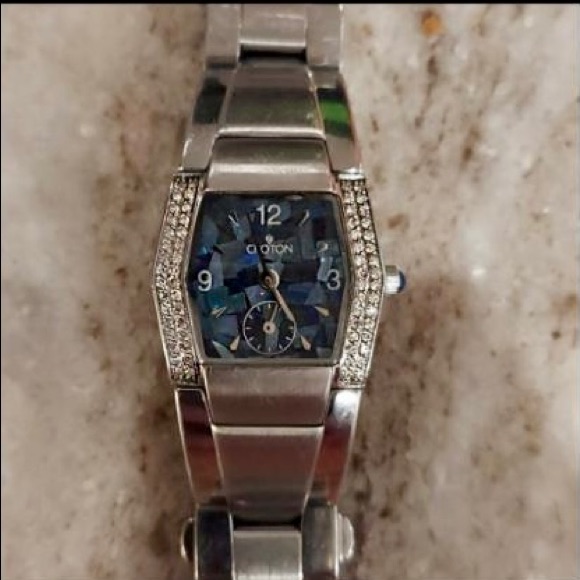Ladies Swiss Movement Dial 34 Carat Diamond Watch